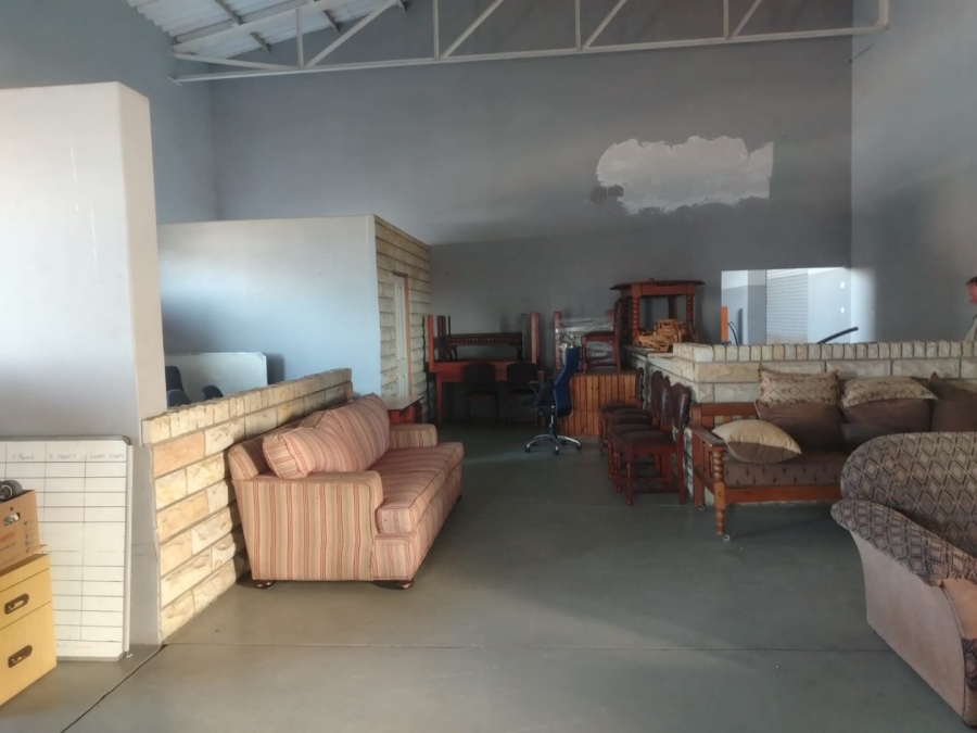  Bedroom Property for Sale in Ladybrand Free State